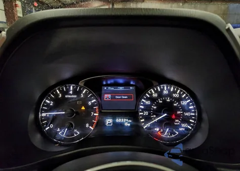 2014 Nissan Pathfinder S z USA, uszkodzony, nr VIN 5N1AR2MM7EC728256